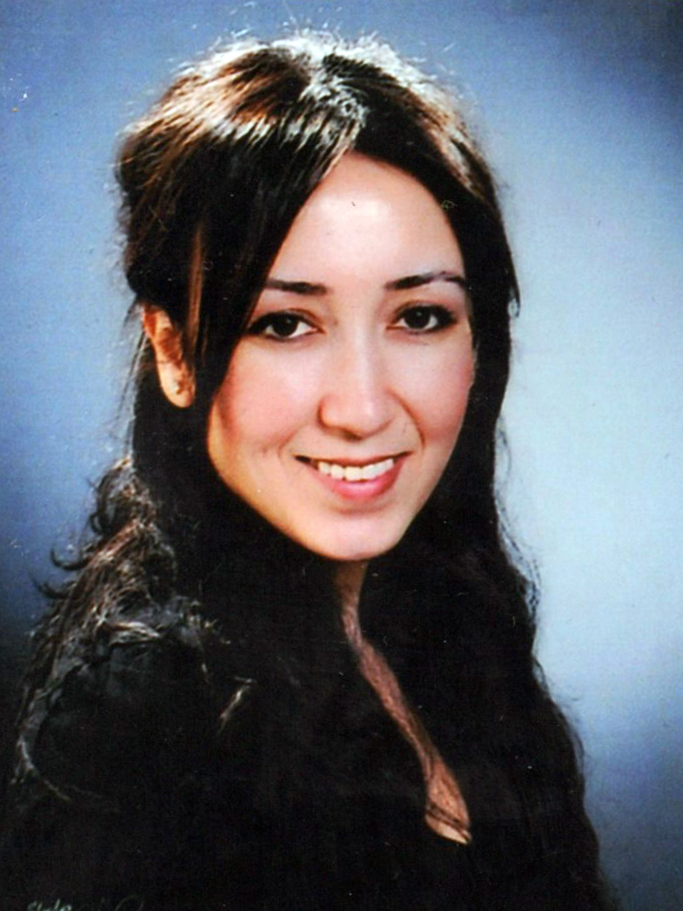 ESRA BARUT